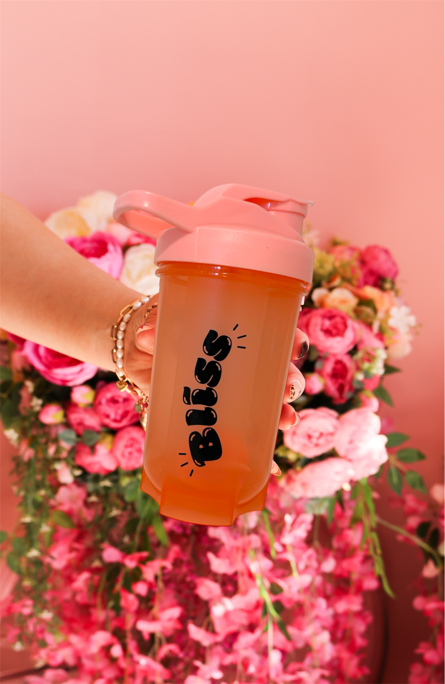 Shaker rose opaque